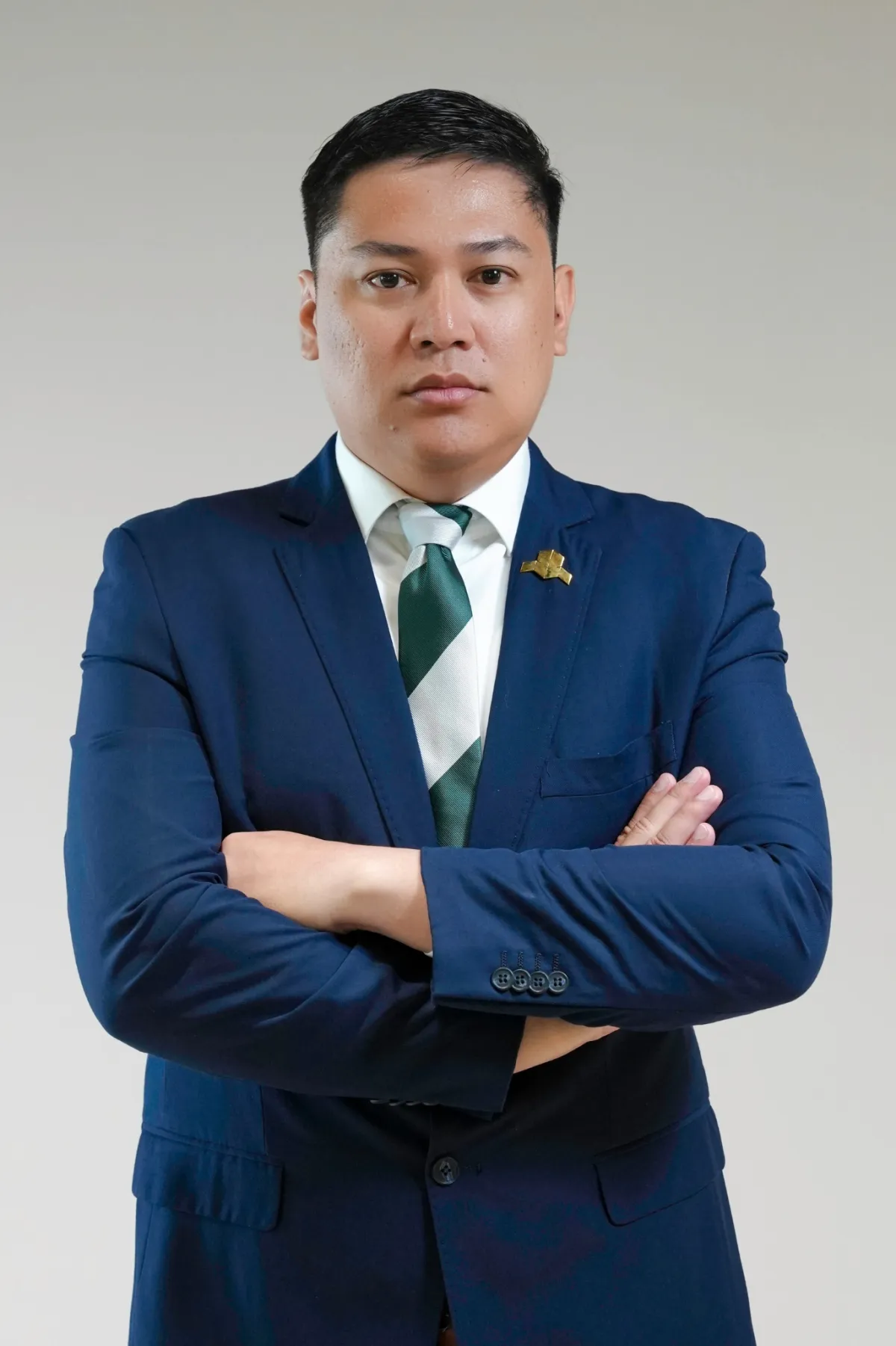 Professional headshot — confident pose